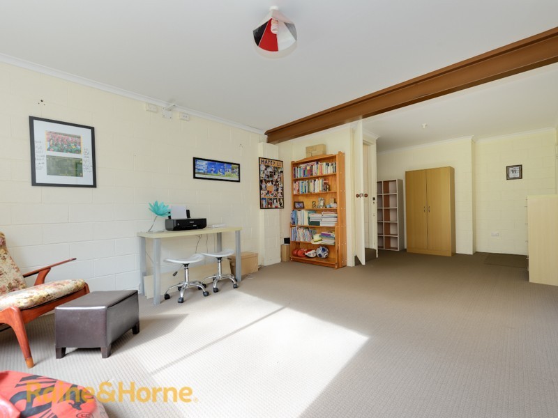 33 Sherwood Court, Lindisfarne TAS 7015
