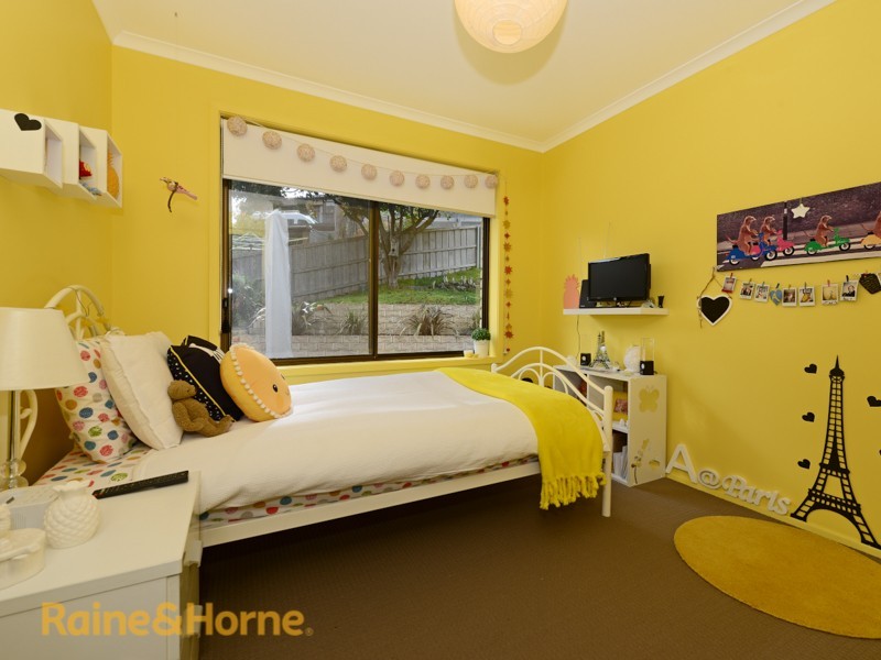 33 Sherwood Court, Lindisfarne TAS 7015