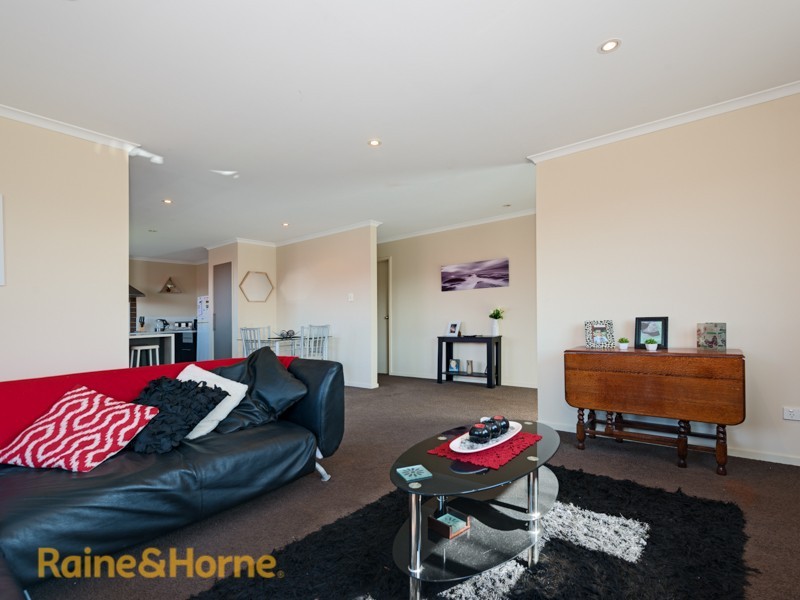 6/111 Burtonia Street, Rokeby TAS 7019