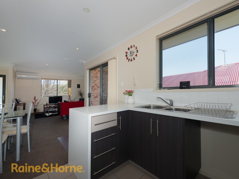 6/111 Burtonia Street, Rokeby TAS 7019