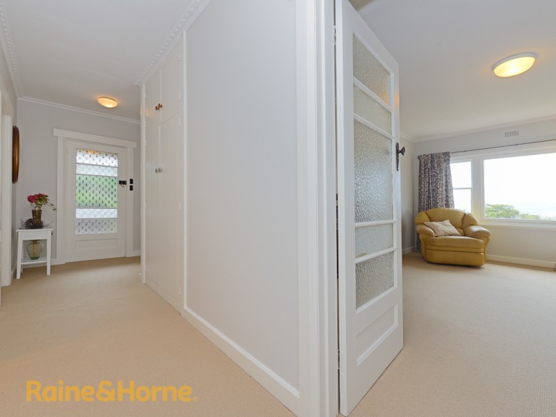 27 Barclay Crescent, Rosetta TAS 7010
