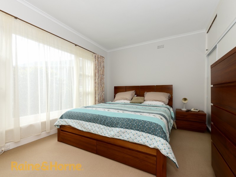 27 Barclay Crescent, Rosetta TAS 7010