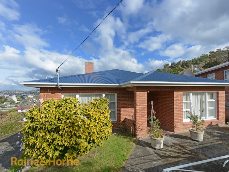 27 Barclay Crescent, Rosetta TAS 7010