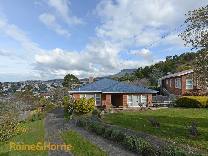 27 Barclay Crescent, Rosetta TAS 7010