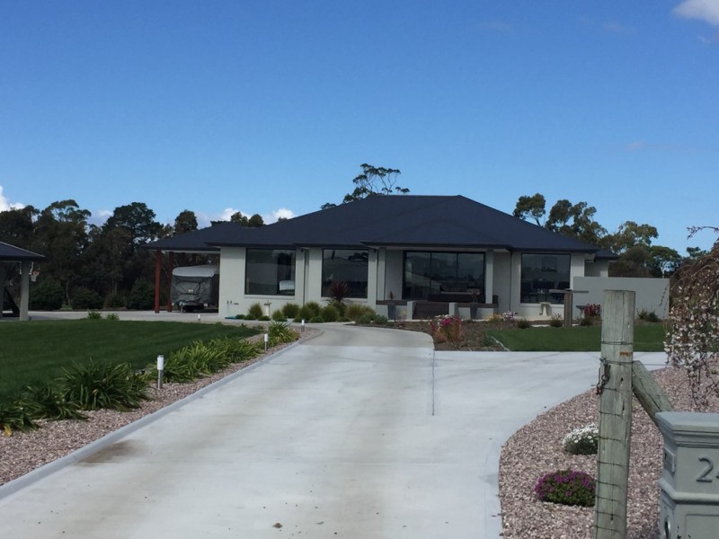 24 Sunburst Court, Cambridge TAS 7170