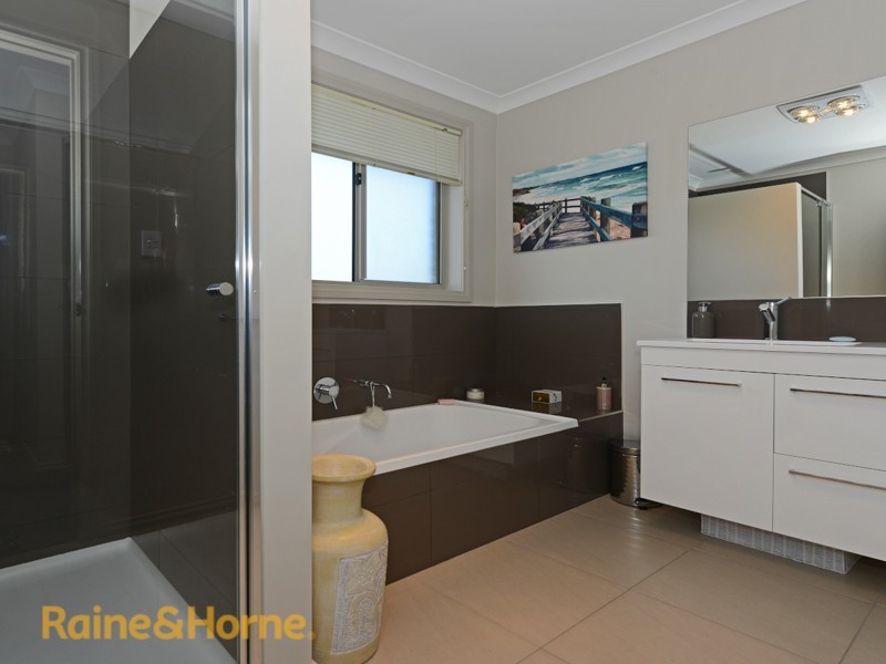 1 and 2 / 31 Mariah Crescent, Oakdowns TAS 7019
