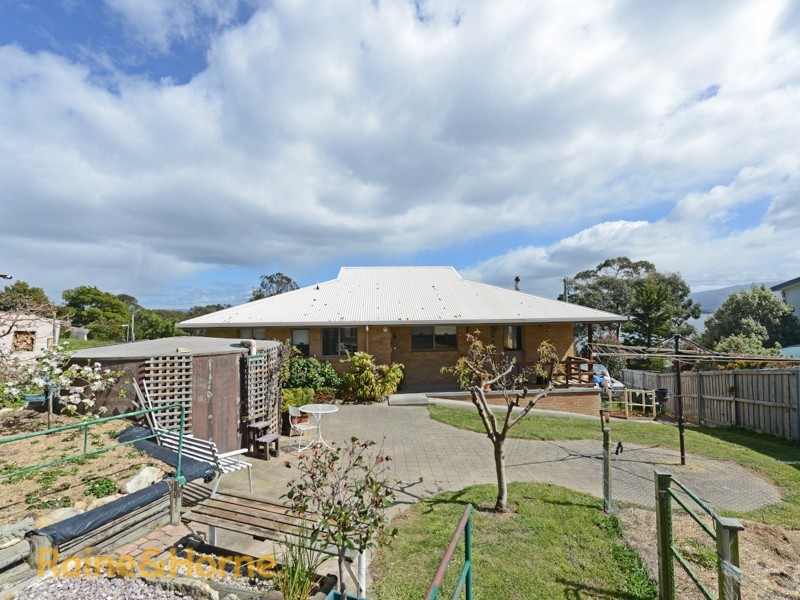 72 Blessington Street, South Arm TAS 7022