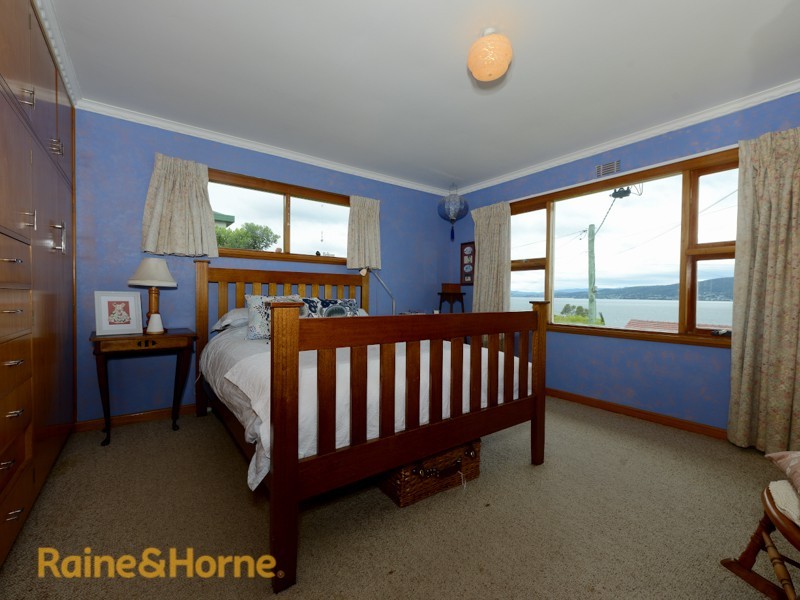 74 Elinga Street, Howrah TAS 7018