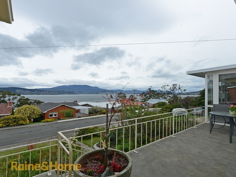 74 Elinga Street, Howrah TAS 7018