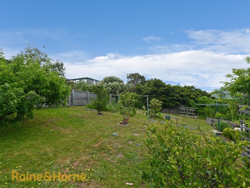74 Elinga Street, Howrah TAS 7018