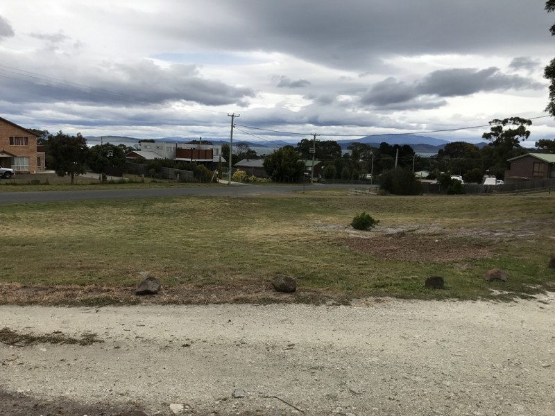 6 PROVENCE DRIVE, Carlton TAS 7173