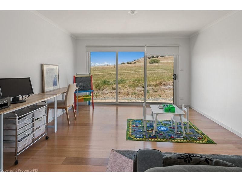 84 Seven Mile Beach Road, Seven Mile Beach TAS 7170