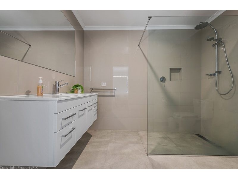 84 Seven Mile Beach Road, Seven Mile Beach TAS 7170