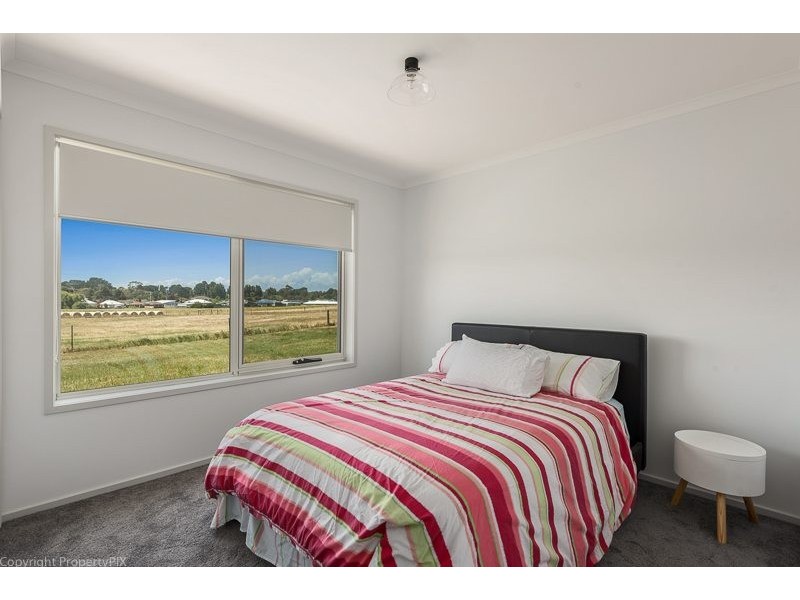 84 Seven Mile Beach Road, Seven Mile Beach TAS 7170