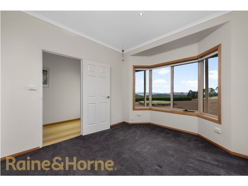 24 Bourbon Avenue, Richmond TAS 7025