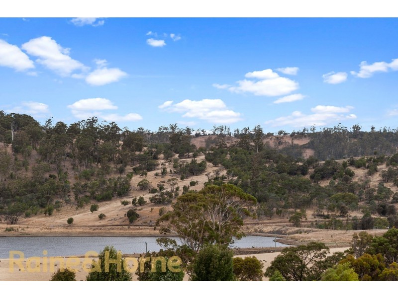 24 Bourbon Avenue, Richmond TAS 7025