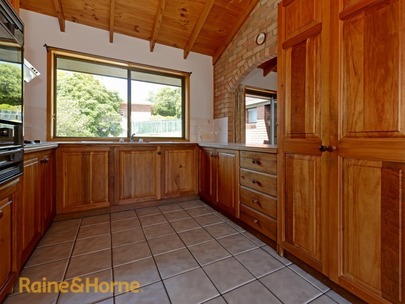 7 Dooleys Avenue, Rosetta TAS 7010