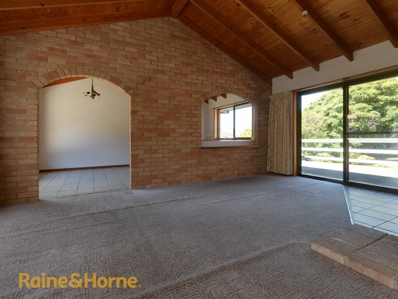 7 Dooleys Avenue, Rosetta TAS 7010