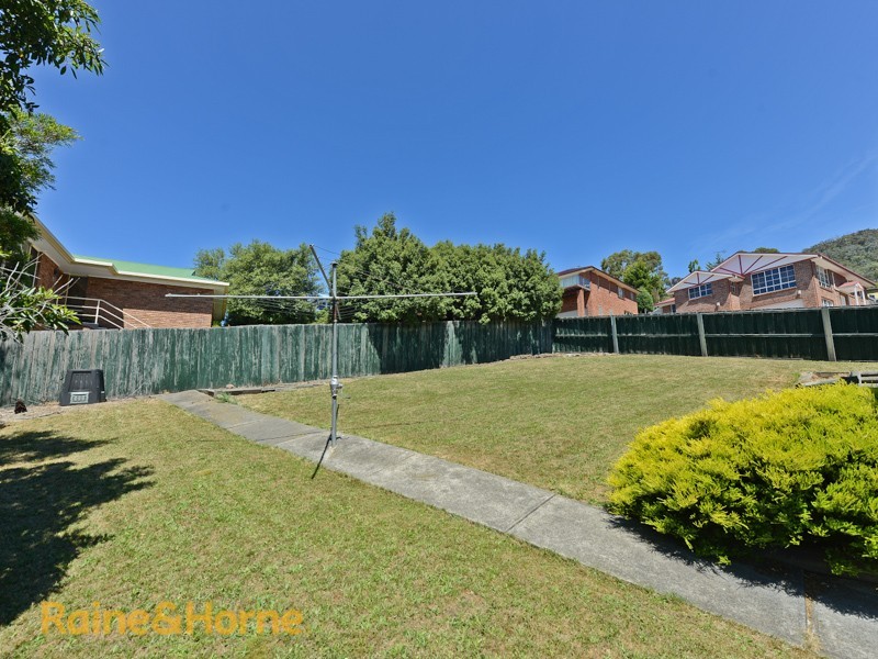 7 Dooleys Avenue, Rosetta TAS 7010