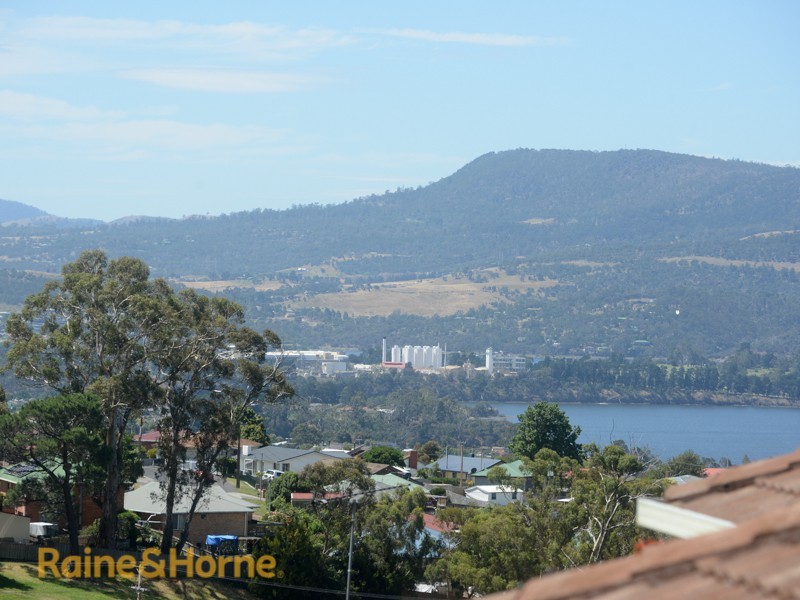 7 Dooleys Avenue, Rosetta TAS 7010