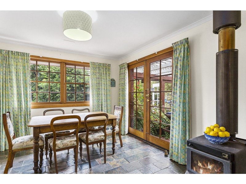 8 Leyden Court, Seven Mile Beach TAS 7170