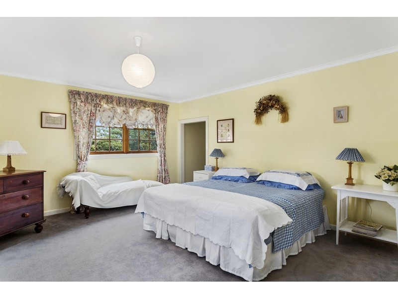 8 Leyden Court, Seven Mile Beach TAS 7170