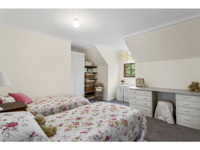 8 Leyden Court, Seven Mile Beach TAS 7170