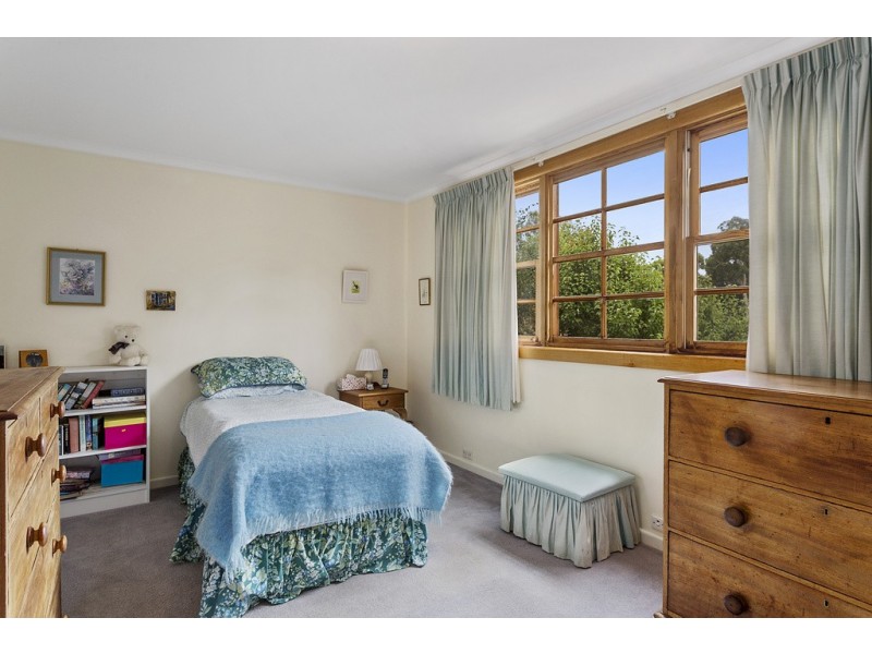 8 Leyden Court, Seven Mile Beach TAS 7170