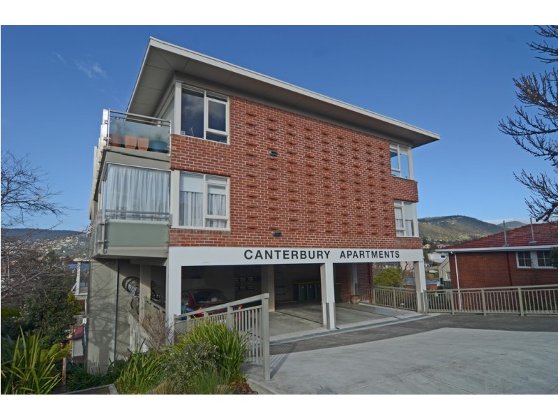 1-7 MONTGOMERY COURT, Sandy Bay TAS 7005