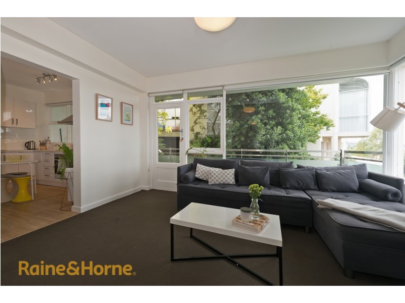 1-7 MONTGOMERY COURT, Sandy Bay TAS 7005
