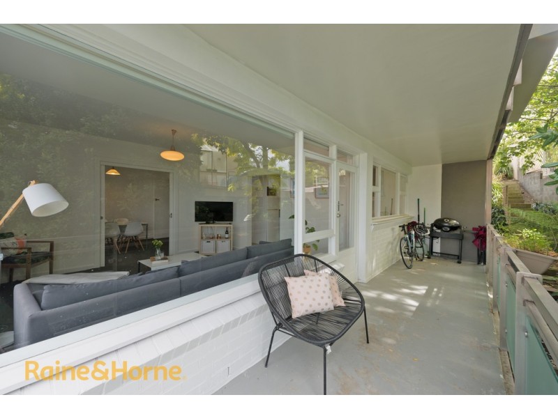 1-7 MONTGOMERY COURT, Sandy Bay TAS 7005