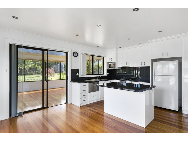 128 Flagstaff Gully Road, Lindisfarne TAS 7015
