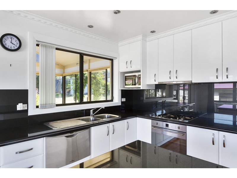 128 Flagstaff Gully Road, Lindisfarne TAS 7015