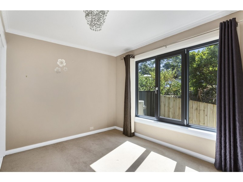 128 Flagstaff Gully Road, Lindisfarne TAS 7015