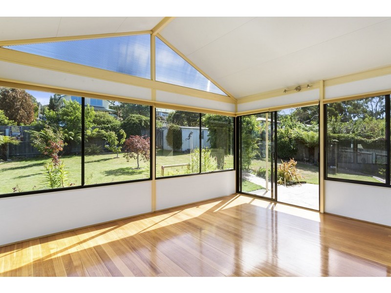 128 Flagstaff Gully Road, Lindisfarne TAS 7015