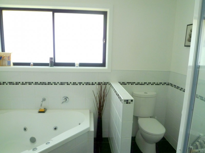 22 Tanundal Street, Howrah TAS 7018