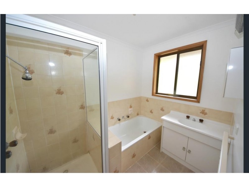 4 Newitt Drive, Austins Ferry TAS 7011