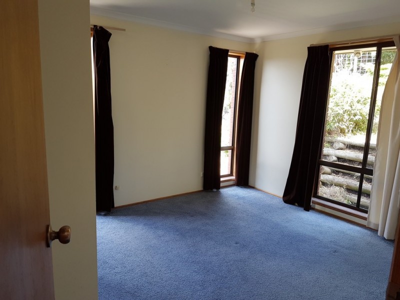 4 Newitt Drive, Austins Ferry TAS 7011