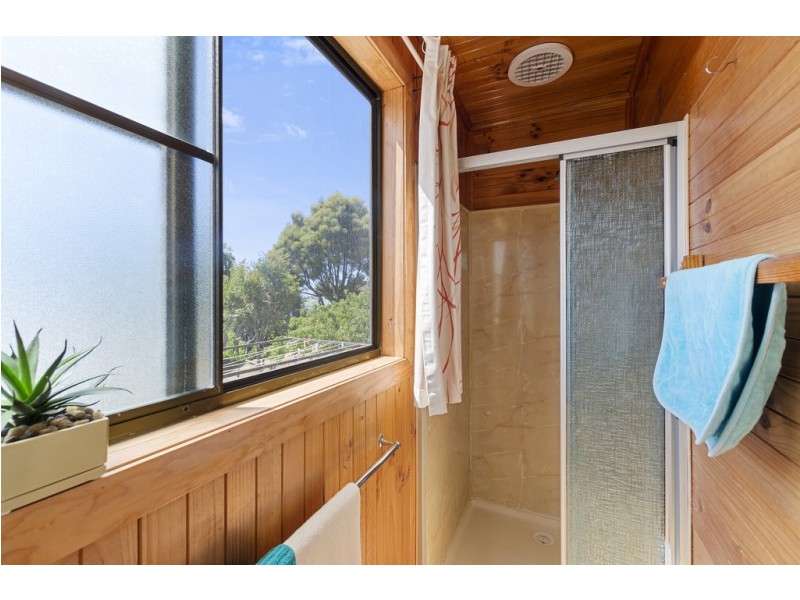 16 Old Spring Bay Road, Swansea TAS 7190