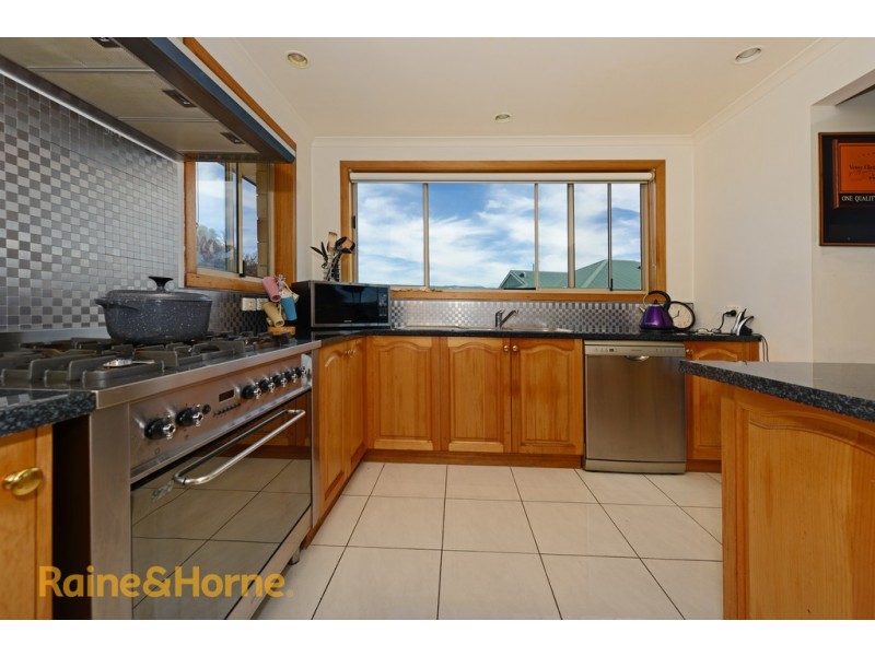 10 Meadows Place, Opossum Bay TAS 7023