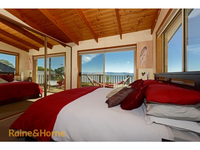 10 Meadows Place, Opossum Bay TAS 7023