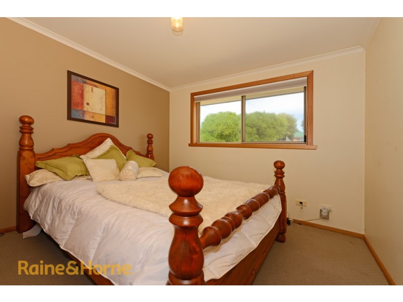 10 Meadows Place, Opossum Bay TAS 7023