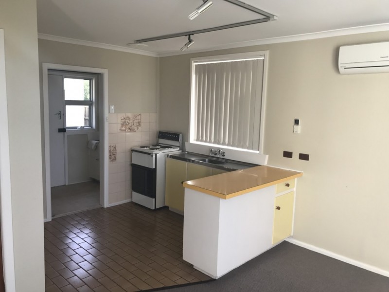 16 CALVERT STREET, Rokeby TAS 7019