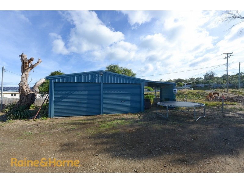 204 Carlton Beach Road, Dodges Ferry TAS 7173