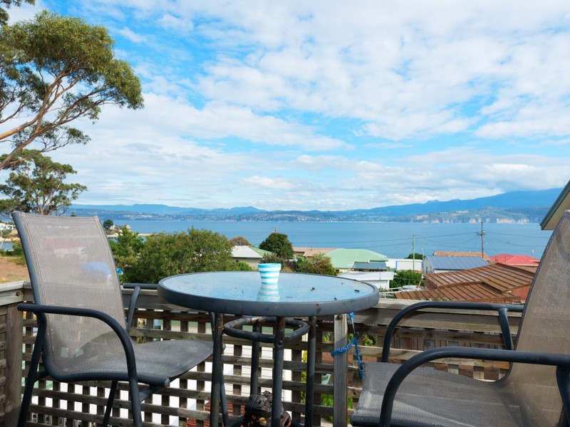7 Marsh Street, Opossum Bay TAS 7023