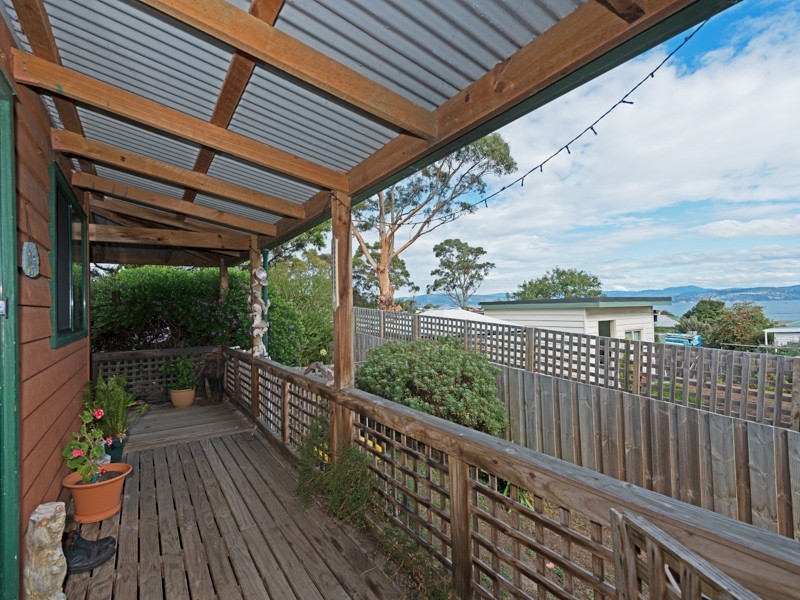 7 Marsh Street, Opossum Bay TAS 7023