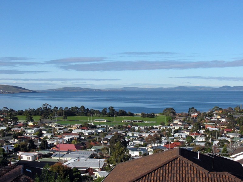 38 Nankoor Crescent, Howrah TAS 7018