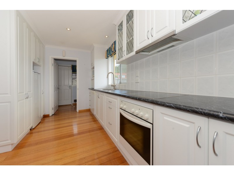 13 LANDERS COURT, Rokeby TAS 7019