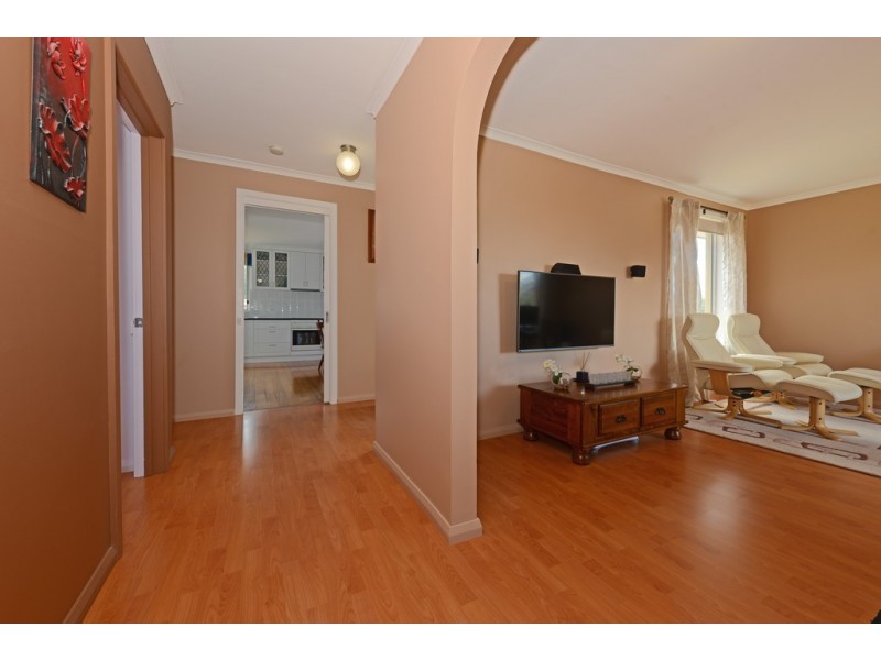 13 LANDERS COURT, Rokeby TAS 7019