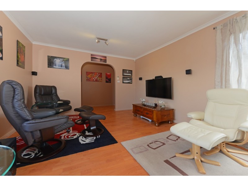 13 LANDERS COURT, Rokeby TAS 7019